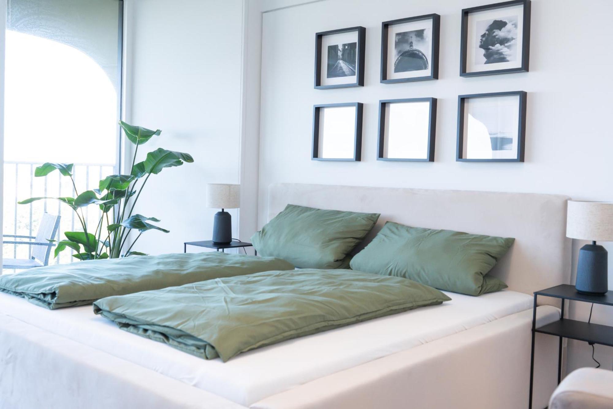 Helles Apartment Mit Tollem Blick Ueber 아우크스부르크 외부 사진