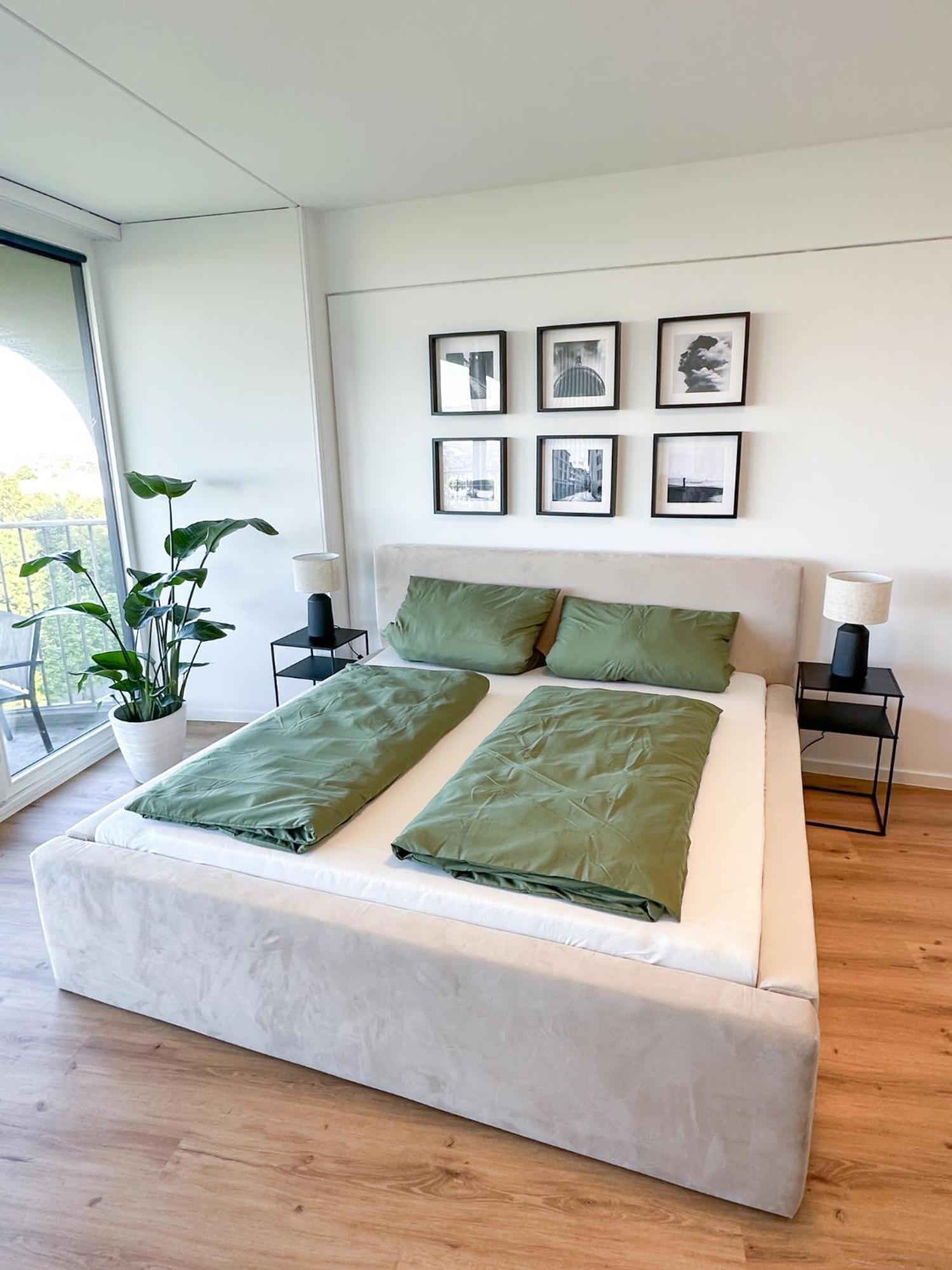 Helles Apartment Mit Tollem Blick Ueber 아우크스부르크 외부 사진