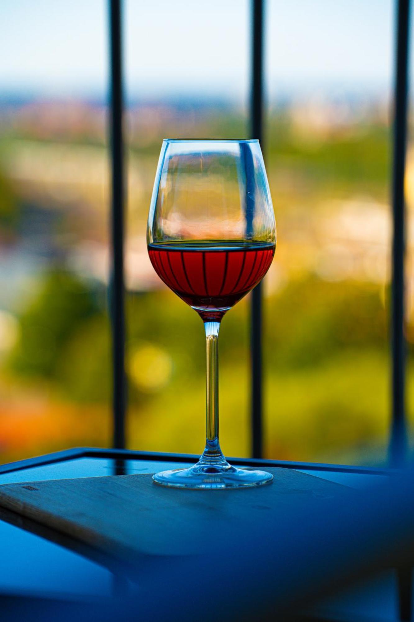 Helles Apartment Mit Tollem Blick Ueber 아우크스부르크 외부 사진