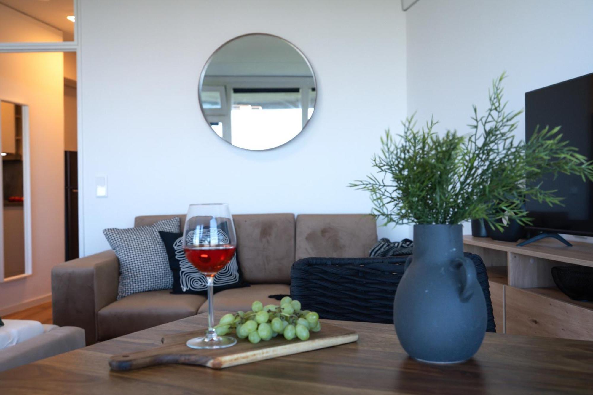 Helles Apartment Mit Tollem Blick Ueber 아우크스부르크 외부 사진